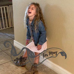 Meet your Posher, April